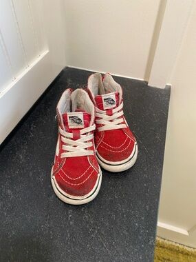 Toddler Vans Sk8 Hi Red and White High-Top Sneakers